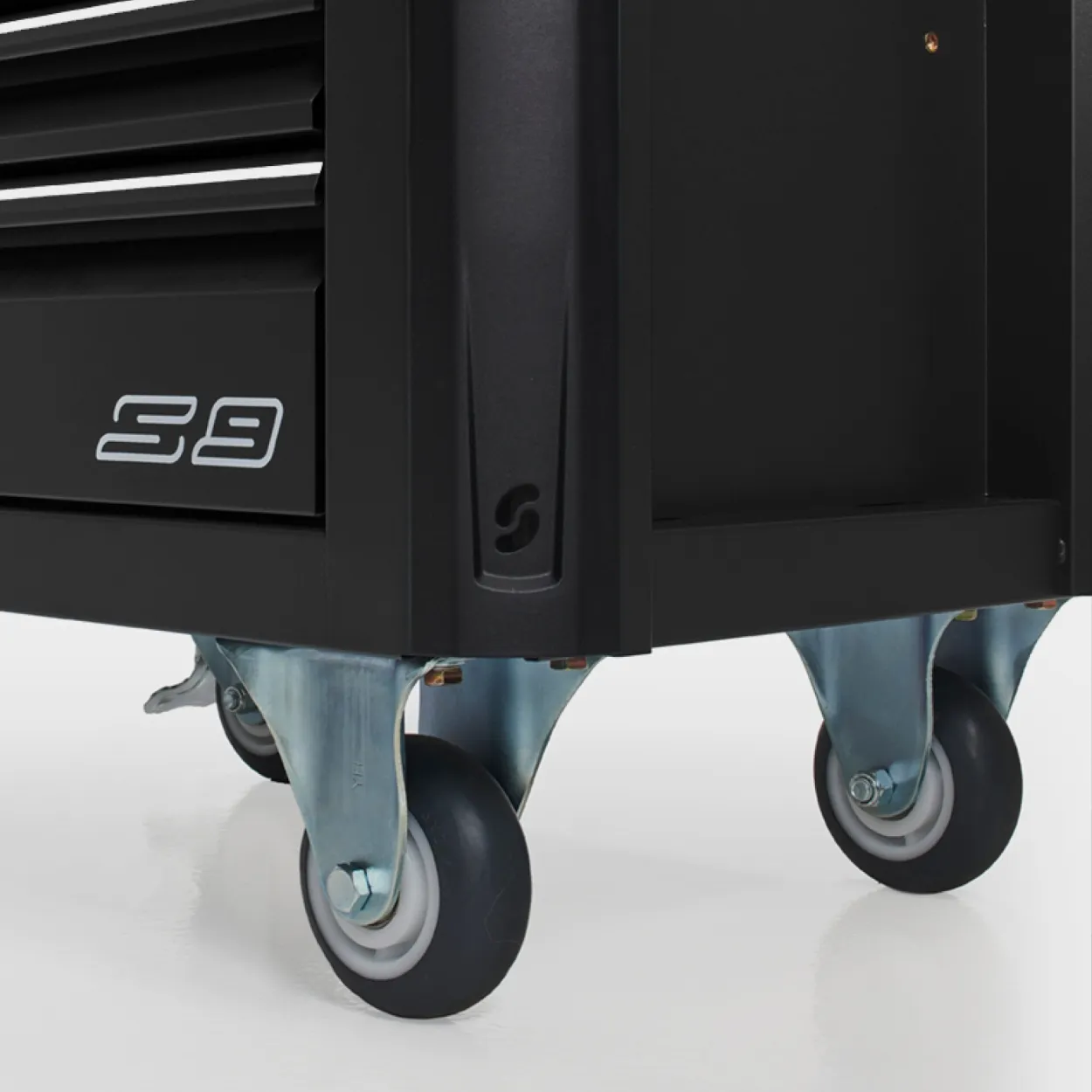 NEXT S9 Werkstattwagen schwarz und leer – next s9 black Detailansicht