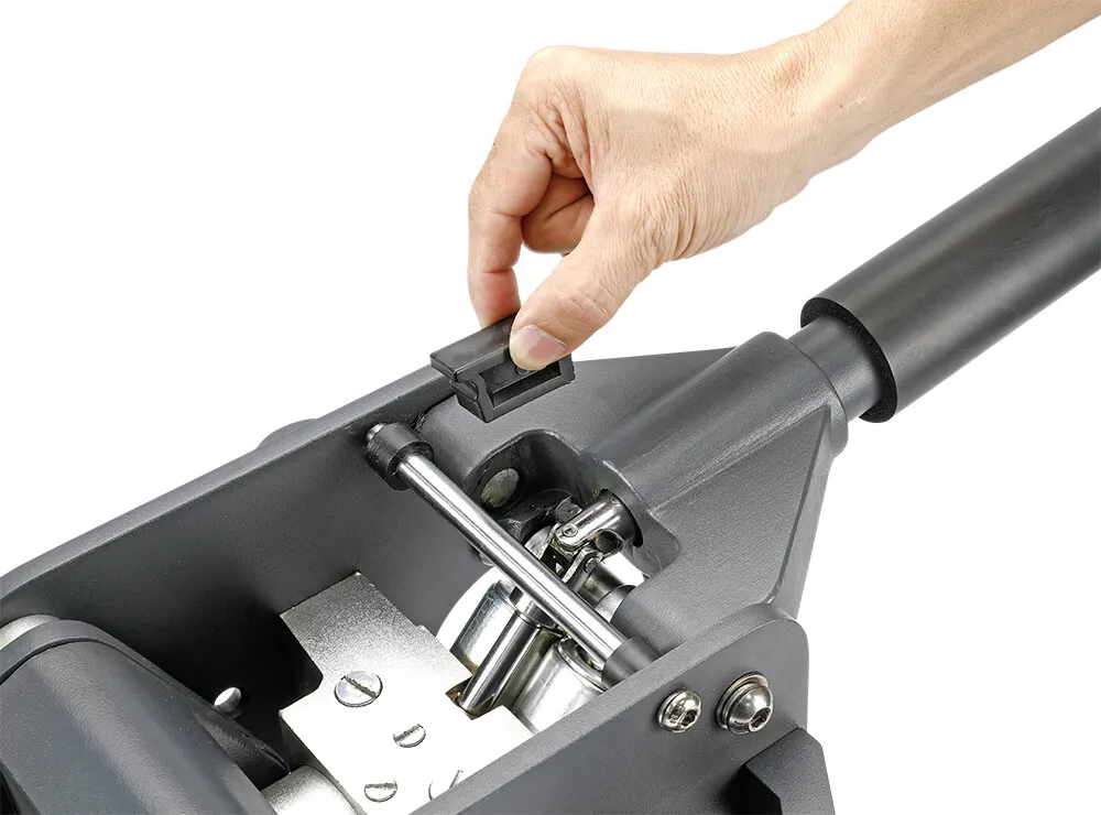 Wagenheber flache Ausführung extra lang 1,5t – floor jack stop (picked up)